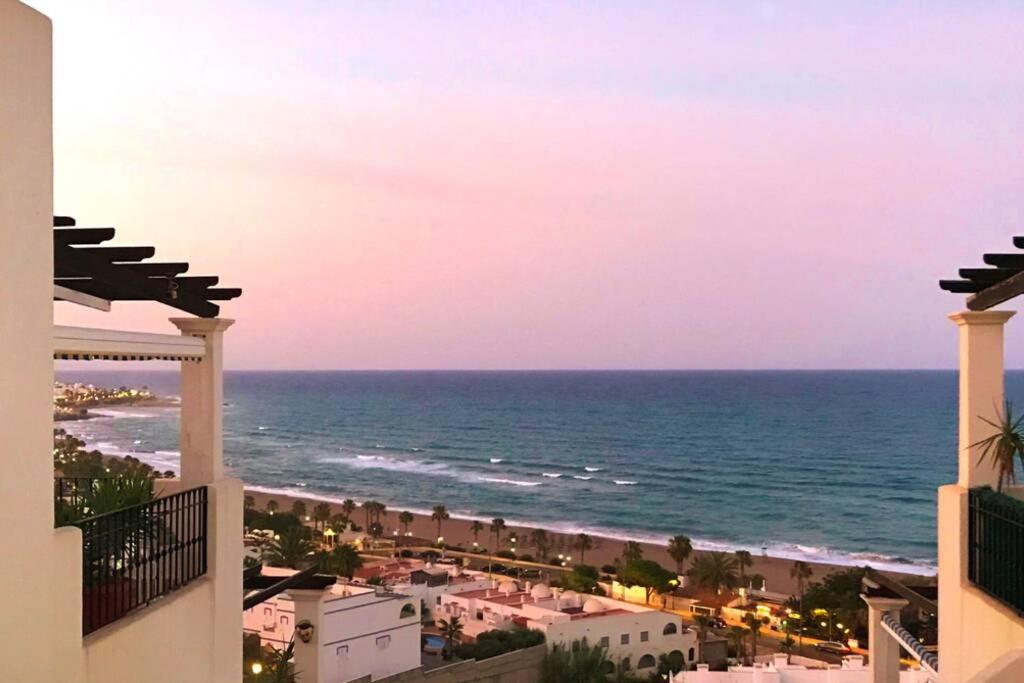 Penthouse With Large Terrace And Roof Solarium, With Amazing Sea Views Apartment Mojacar Exterior photo