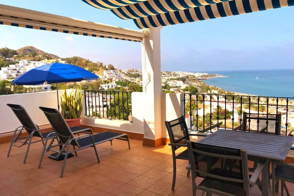 Penthouse With Large Terrace And Roof Solarium, With Amazing Sea Views Apartment Mojacar Exterior photo